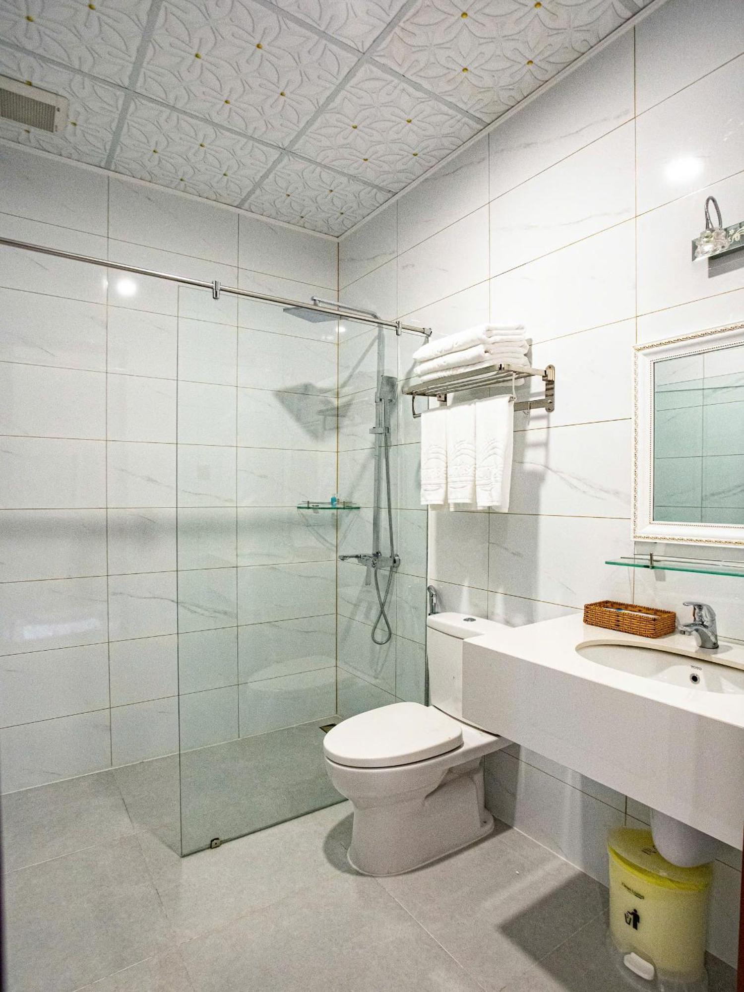 Hotel KháCh SạN Sunrise Dà LạT Da Lat Zewnętrze zdjęcie