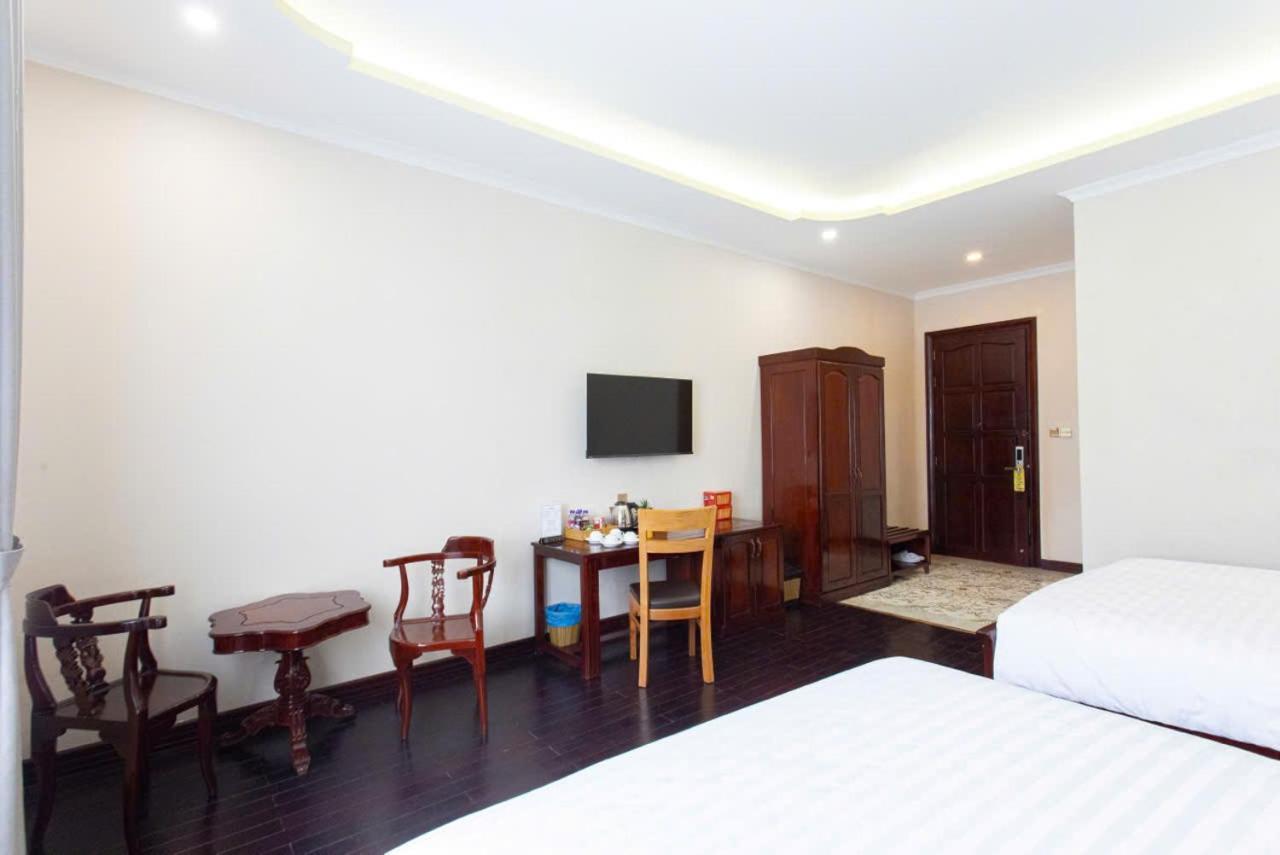 Hotel KháCh SạN Sunrise Dà LạT Da Lat Zewnętrze zdjęcie
